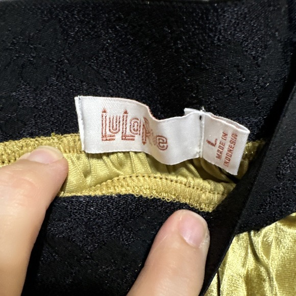 LuLaRoe Women's Skirt Sz L Gold Velvet Pleated Shimmer (29" Length) NWT - Picture 6 of 7